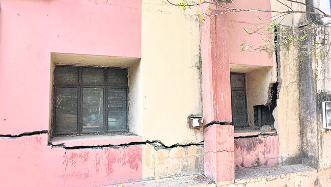 పండుగకు రైలు కూత పెట్టేనా..!4