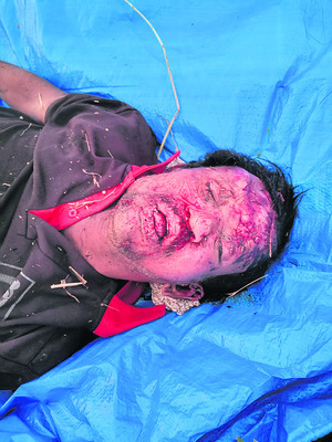 రైల్లో నుంచి జారి పడి  గుర్తుతెలియని వ్యక్తి మృతి
2