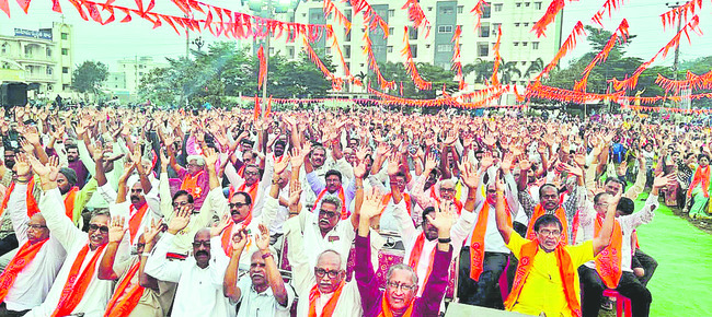 ఐక్యత లేకనే హిందూ మతంపై దాడులు1