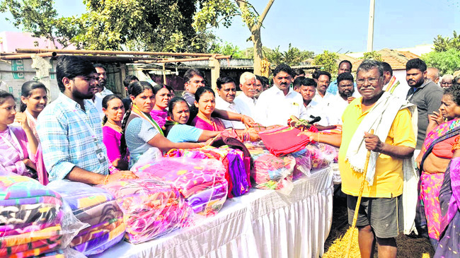 ‘దుప్పట్లను సద్వినియోగం చేసుకోవాలి’
1