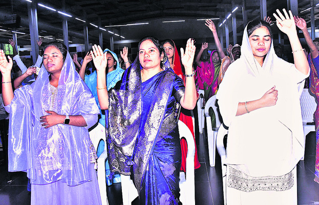 ఉప్పొంగిన భక్తిభావం3