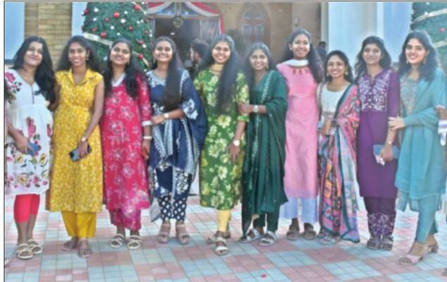 డెస్క్‌ జర్నలిస్టులకు న్యాయం చేయాలి 1