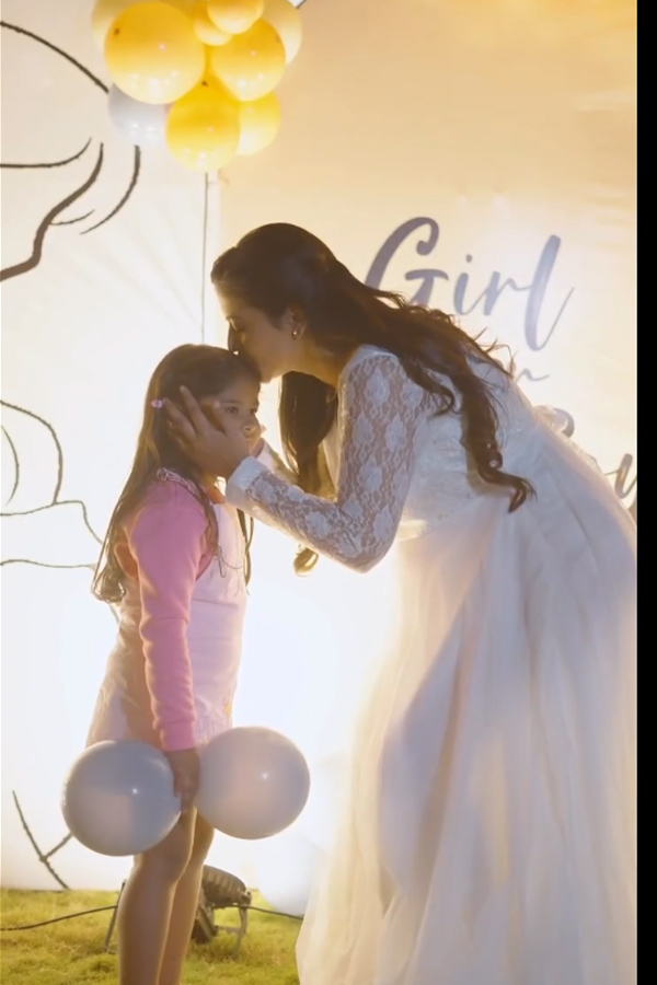 Bigg Boss Shivajyothi Hosts Baby Shower Celebrations Photos12