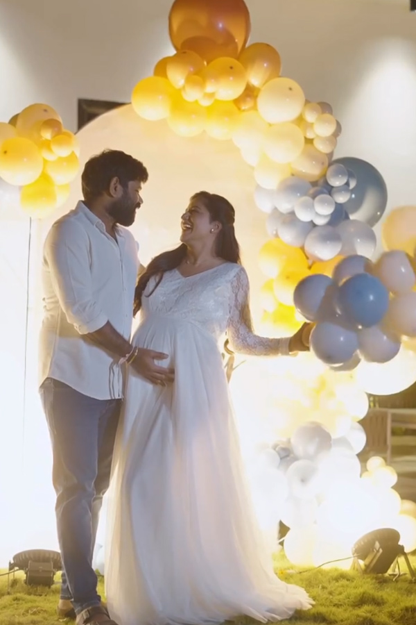 Bigg Boss Shivajyothi Hosts Baby Shower Celebrations Photos14