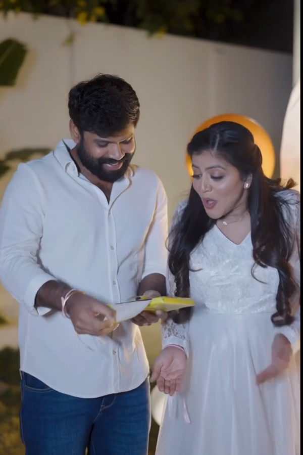 Bigg Boss Shivajyothi Hosts Baby Shower Celebrations Photos16