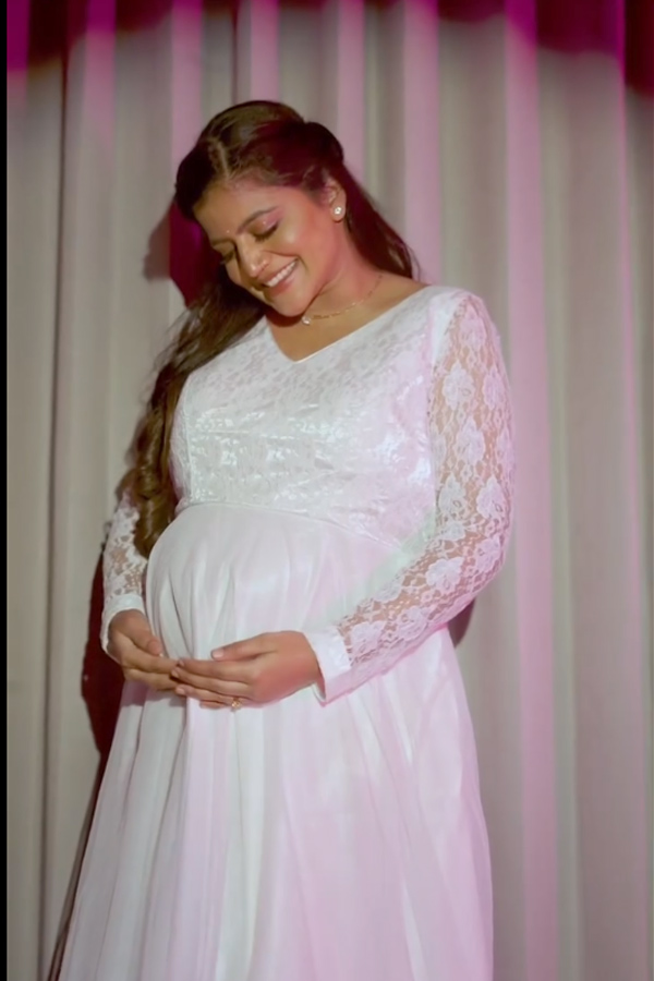 Bigg Boss Shivajyothi Hosts Baby Shower Celebrations Photos24