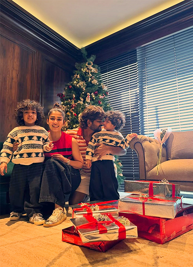 Celebrity Christmas 2025 Celebration Viral Photos Gose9