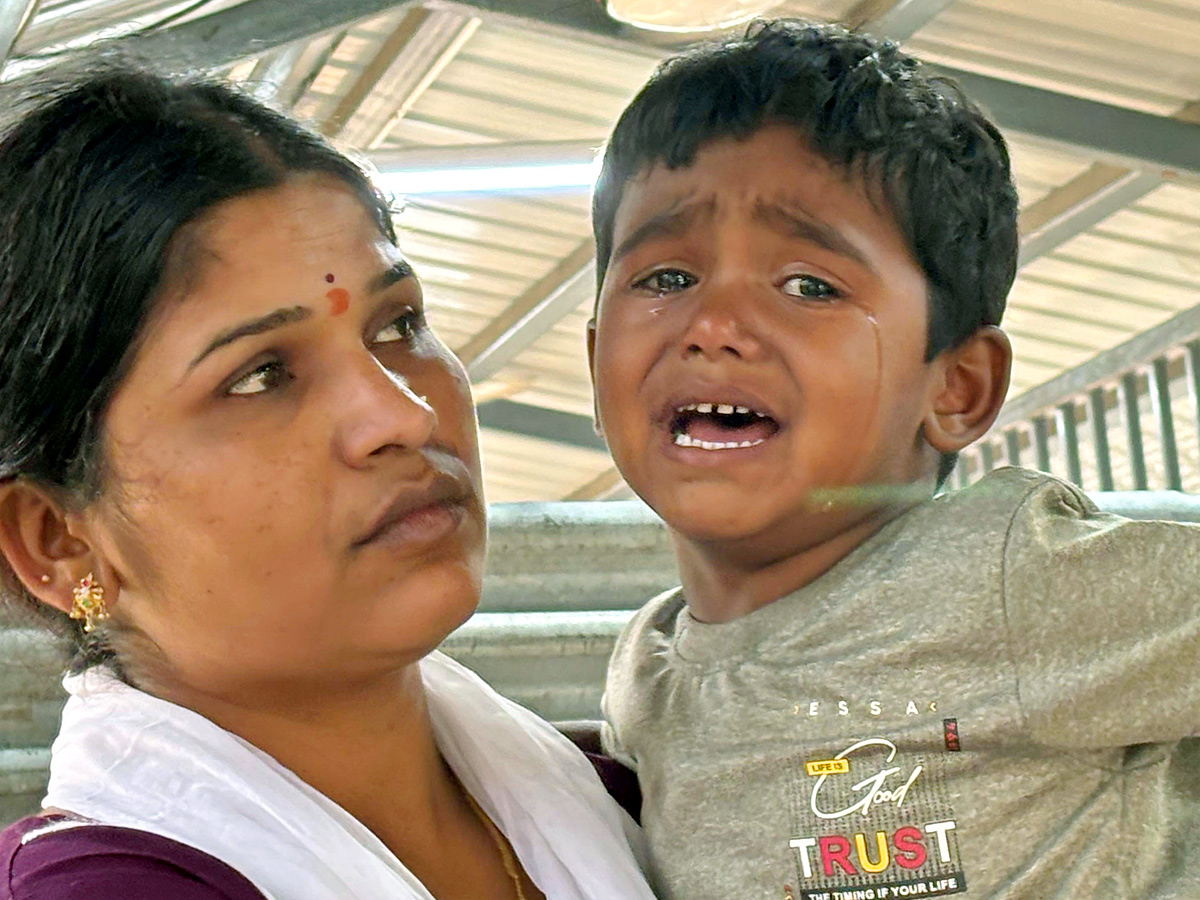 Huge Crowd At Tirumala Photos13