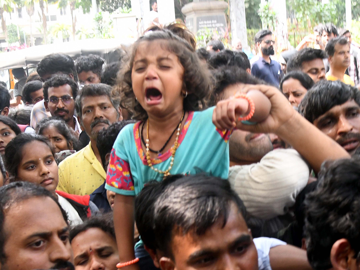 In Pics: Huge Devotees Rush At Tirumala Photos3