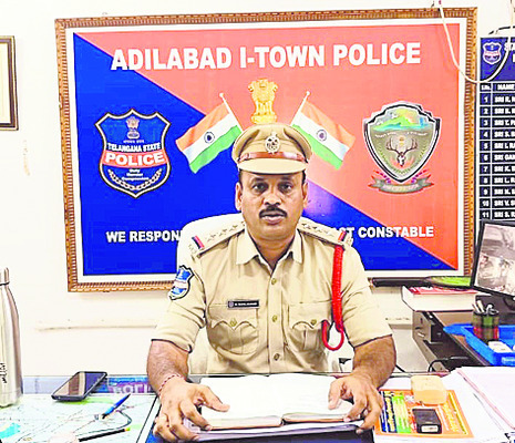 నిషేధిత మాంజా విక్రయిస్తే కఠిన చర్యలు1