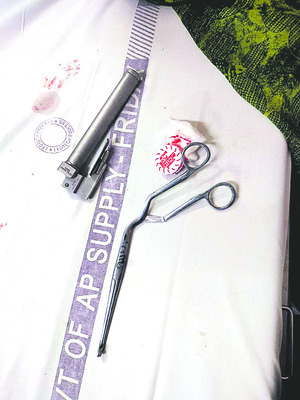 చిన్నారి ప్రాణాలు కాపాడిన జీజీహెచ్‌ వైద్యులు 1