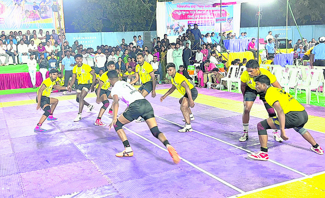 కబడ్డీ.. కబడ్డీ.. హోరాహోరీ1