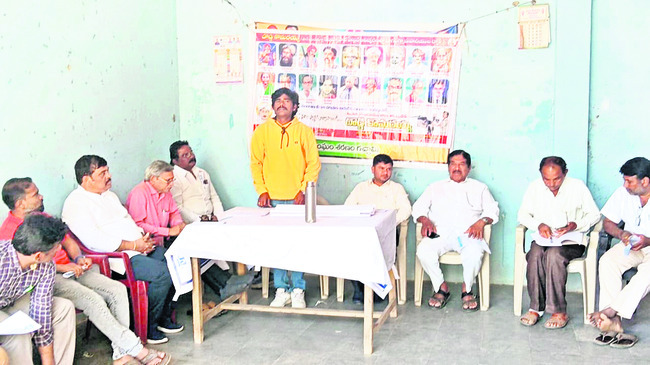 మహాజాతరకు  ప్రత్యేక బస్సులు
1