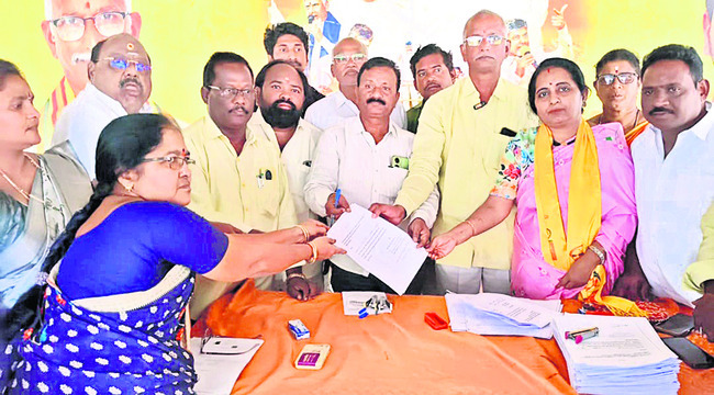 నరసాపురం కూటమిలో విభేదాలు 1