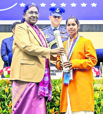 పీఎం రాష్ట్రీయ బాలపురస్కార్‌ ప్రదానం1