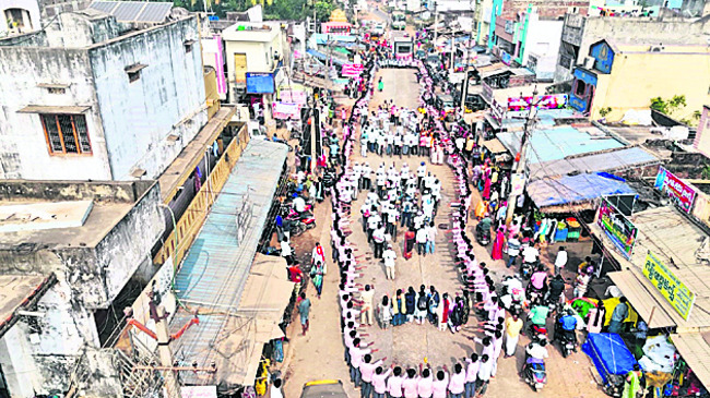 ● మత్తు వదలరా.. 1