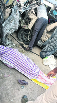 యువకుడిపై కత్తితో దాడి 1