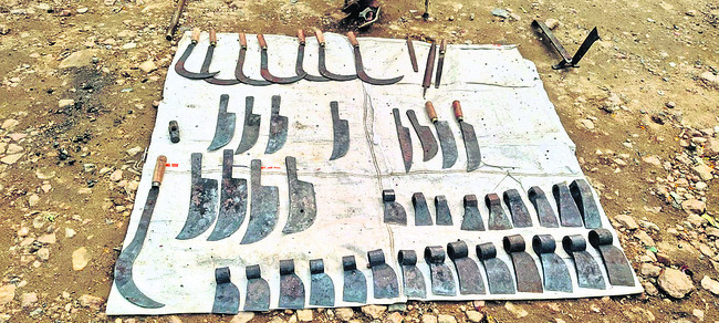 పొట్టకూటి కోసం.. రాష్ట్రాలు దాటి..1