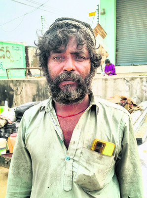 పొట్టకూటి కోసం.. రాష్ట్రాలు దాటి..3