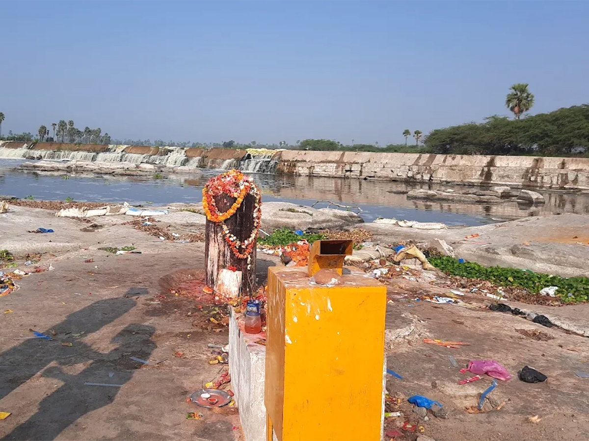 Devotional : Sri Bheema Lingeshwara Swamy Temple Sangem13