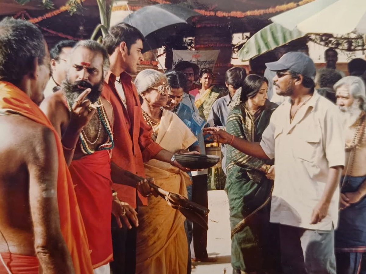 Mahesh Babu Murari climax scenes Making Stills Photos13