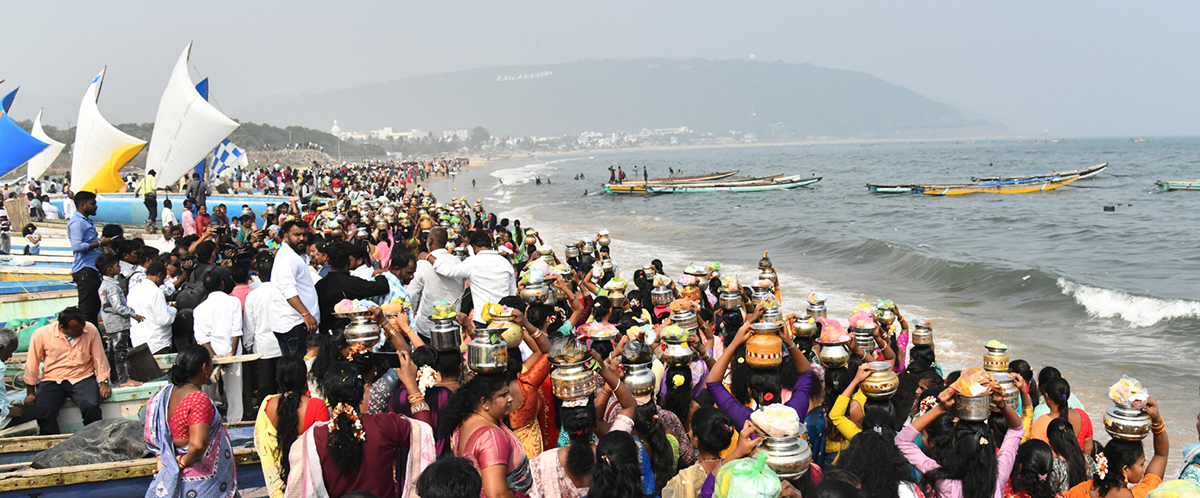 Tsunami : Vizag Gangamma Thalli Pooja Photos10