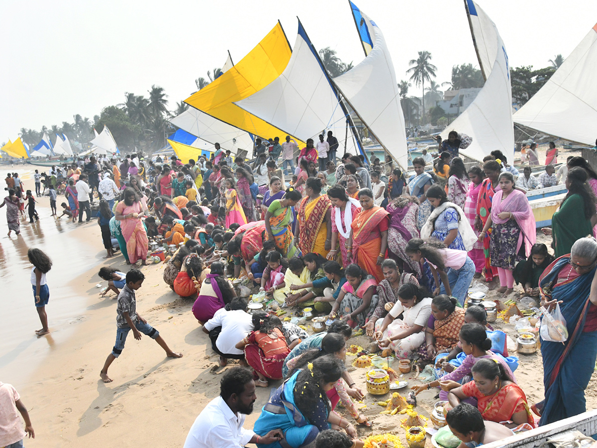 Tsunami : Vizag Gangamma Thalli Pooja Photos9