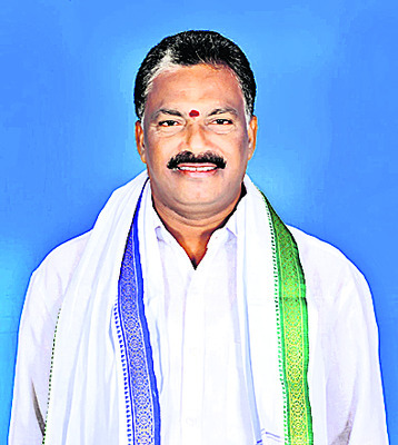 రేబాక–అల్లుమియ్యపాలెం రోడ్డుకు చంద్రగ్రహణం 2