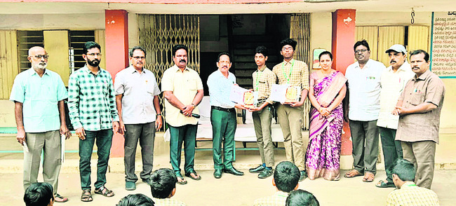 ర్యాలి క్షేత్రాన్ని సందర్శించిన  సరస్వతీ స్వామీజీ 2