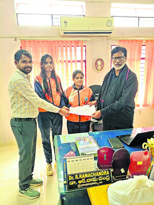 ఈవీఎంల వద్ద పటిష్టమైన భద్రత ఉండాలి 3