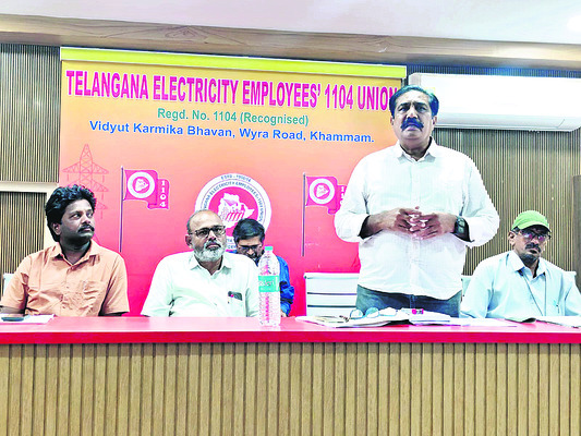 నేడు దివ్యాంగులకు ఆటలపోటీలు 1