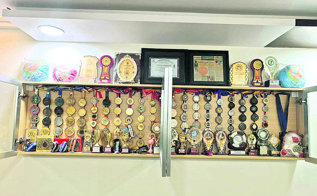 రమ్యమైన ప్రతిభ 1