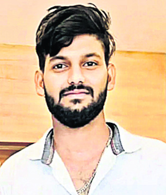 మృత్యువు మాటేసి.. తీరని శోకాన్ని మిగిల్చి.. 3