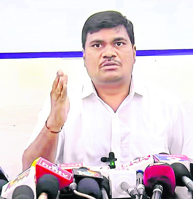 గిరిజనులపై  ఎందుకింత వివక్ష..? 
1