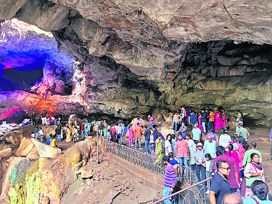 మన్యం మురిసె.. పర్యాటకం మెరిసే3