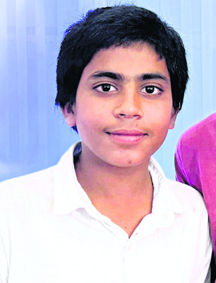 విద్యార్థి అదృశ్యంపై కేసు నమోదు
2