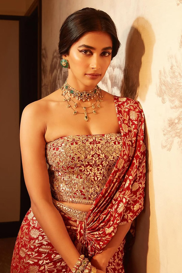 Actress Pooja Hegde At Jana Nayagan event Photos3