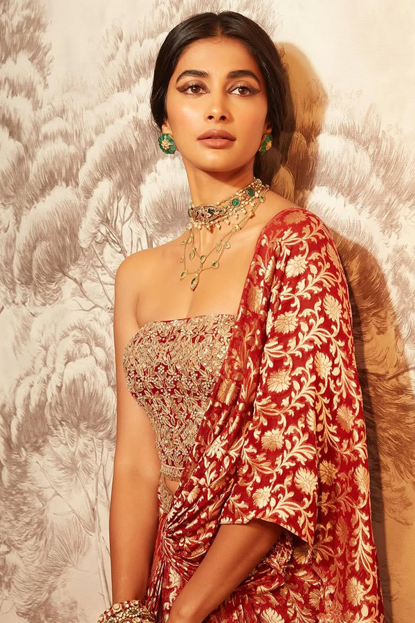 Actress Pooja Hegde At Jana Nayagan event Photos6