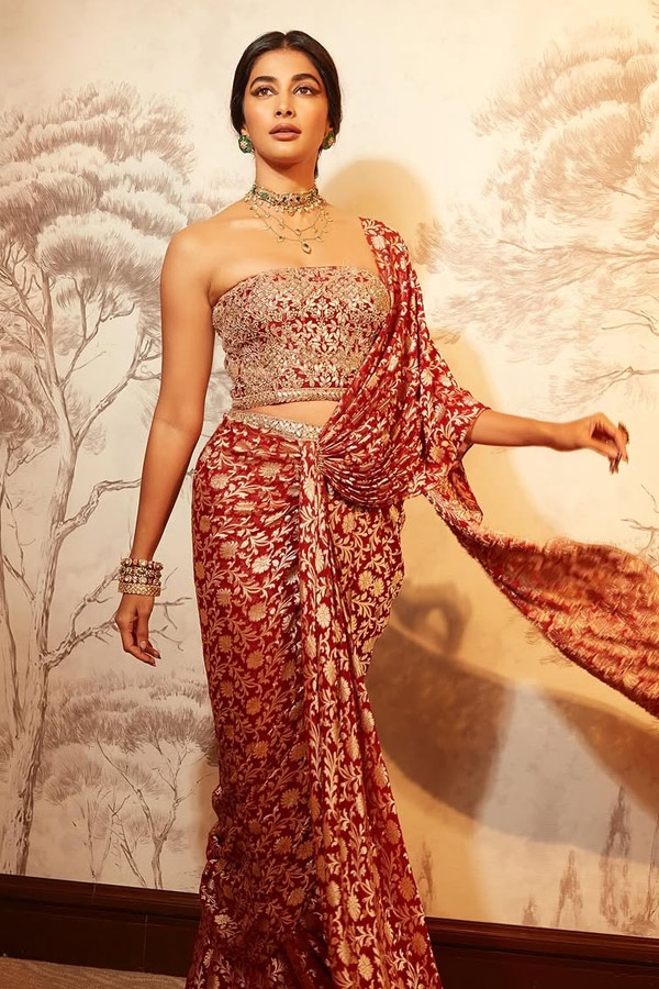 Actress Pooja Hegde At Jana Nayagan event Photos8