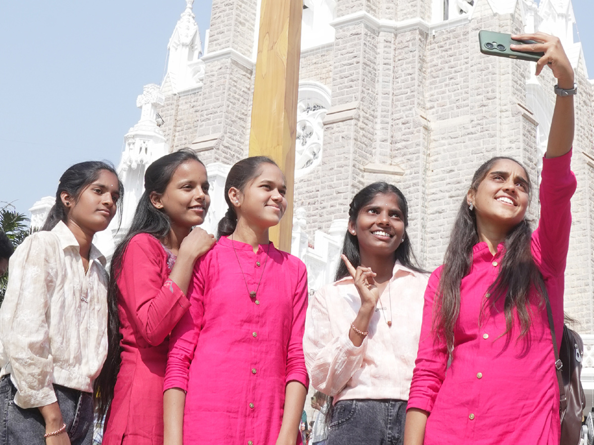 Best Photos of The Week in AP and Telangana Photo Gallery12