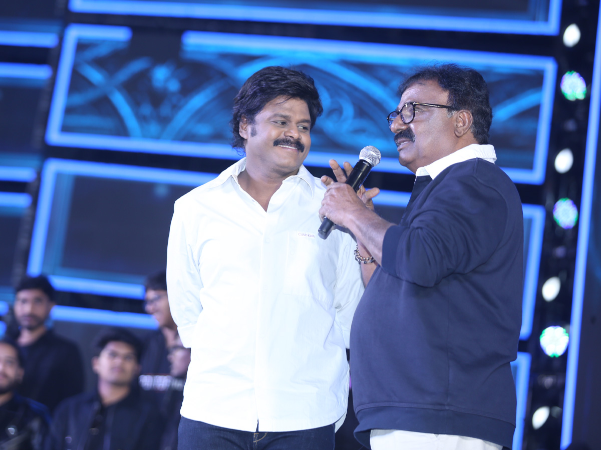 Fans created a buzz at Prabhas's Raja Saab pre-release event Photos.21