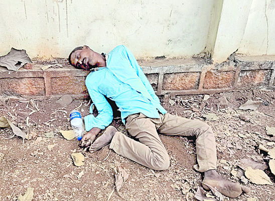 అభివృద్ధికి అడిగినన్ని నిధులు 3