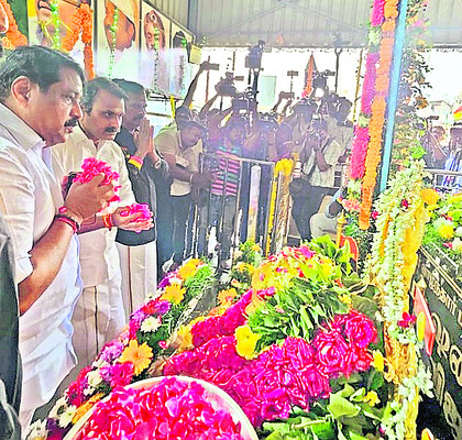 ‘కెప్టెన్‌’ గురుపూజోత్సవం3