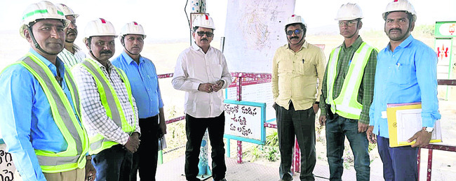 ‘కడెం’కు సందర్శకుల తాకిడి1