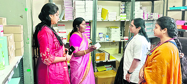 డీటీఎఫ్‌ క్యాలెండర్‌ ఆవిష్కరణ 1