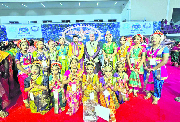 వీరభద్రుని సేవలో ఎస్పీ 1