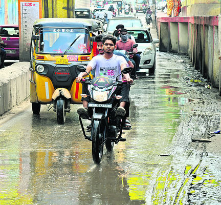 ‘ఎమ్మెల్యే సార్‌.. మీ రోడ్డు సూపర్‌’3