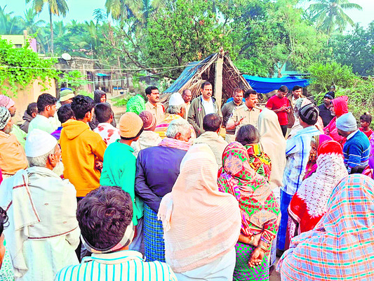 రేపు హిందూ సమ్మేళనం 
1
