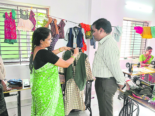 ఇదేం శిక్షణ బాబూ! 1