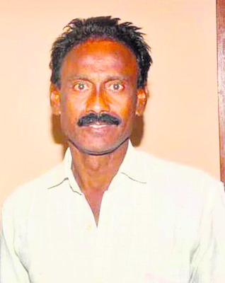 రోడ్డు ప్రమాదంలో ఎస్పీఎం కాంట్రాక్టు కార్మికుడు మృతి1